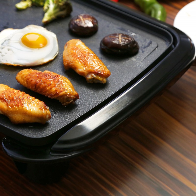 47,95 € Free Shipping | Kitchen appliance 2000W 58×30 cm. Non-stick grill plate. Adjustable temperature. Removable tray collects oil Aluminum and Plastic. Black Color