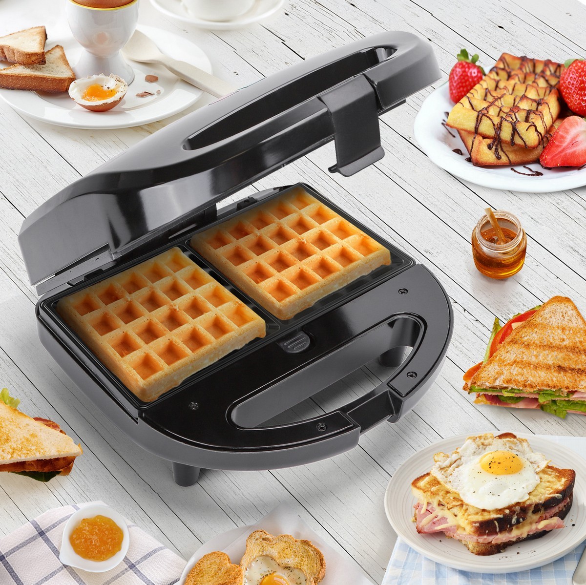 25,95 € Kostenloser Versand | Küchengerät Aigostar 750W 24×22 cm. 3 in 1 Sandwichmaker Schwarz Farbe