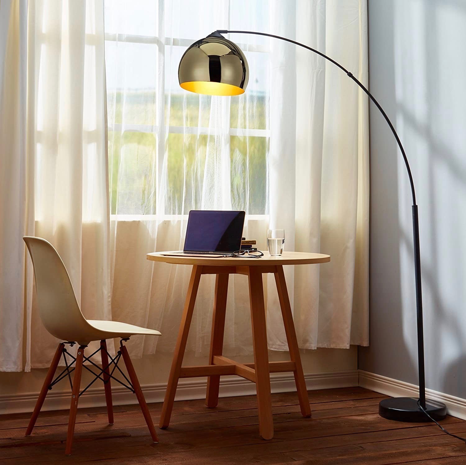189,95 € Envío gratis | Lámpara de pie 50W 170×110 cm. Metal. Color negro