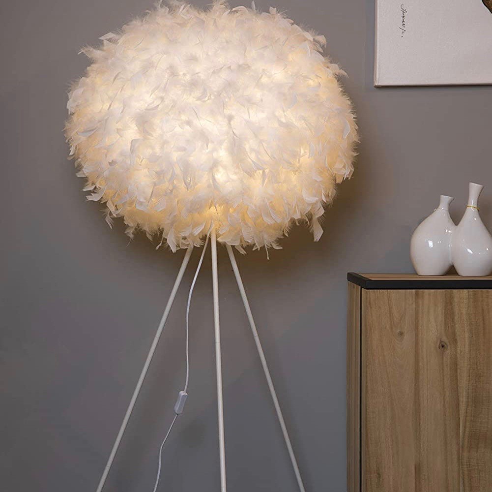 172,95 € Envío gratis | Lámpara de pie 60W Ø 50 cm. Trípode de sujeción Pmma. Color blanco