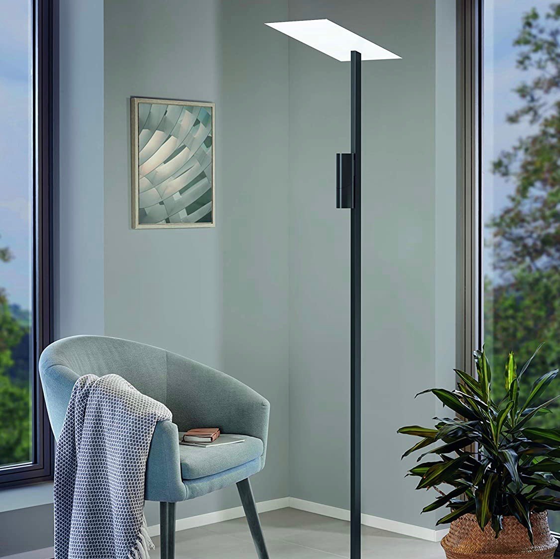 172,95 € Бесплатная доставка | Наполная лампа Eglo 5W 180×37 cm. Алюминий. Чернить Цвет