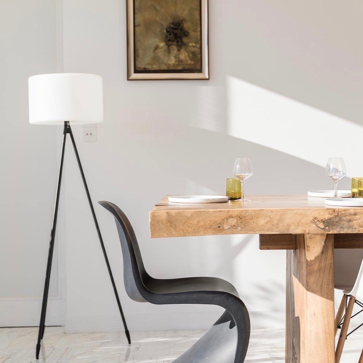 177,95 € Spedizione Gratuita | Lampada da esterno 5W 54×47 cm. Treppiede di bloccaggio. senza fili Polietilene. Colore bianca