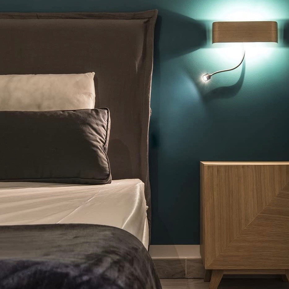 221,95 € Spedizione Gratuita | Lampada da parete per interni 11W 3000K Luce calda. 20×8 cm. Acciaio e alluminio. Colore bianca
