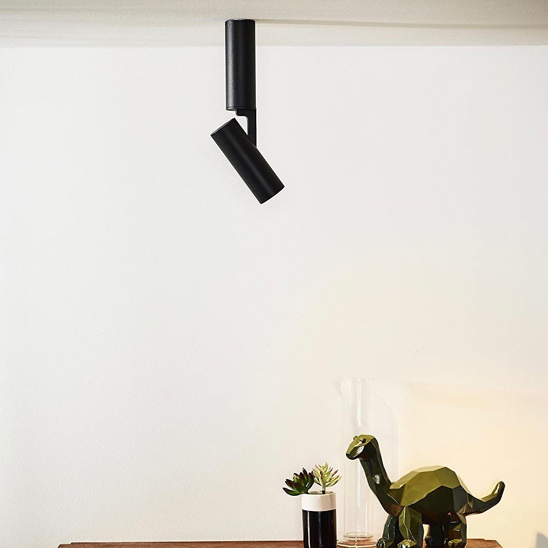 145,95 € Spedizione Gratuita | Faretto da interno 13W Ø 5 cm. LED regolabile Metallo. Colore nero