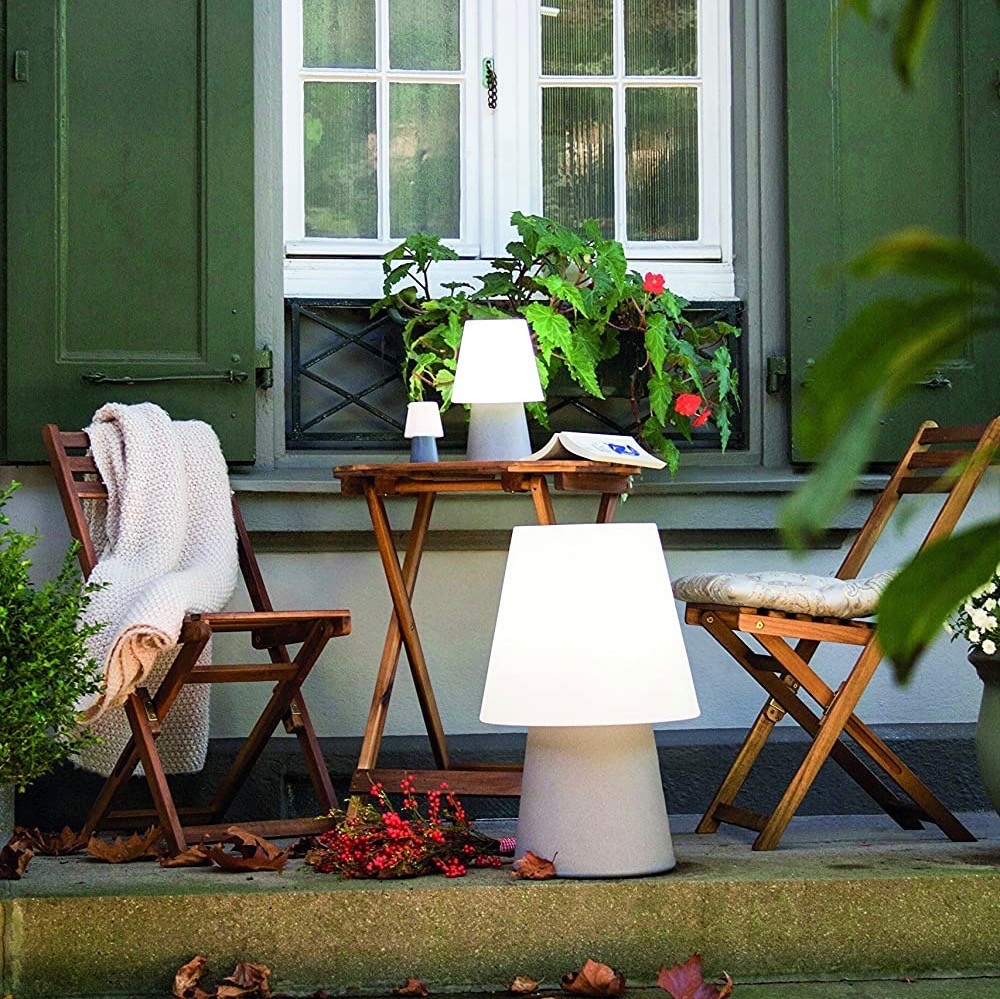 201,95 € Spedizione Gratuita | Lampada da esterno 6W 60×39 cm. Polietilene. Colore sabbia