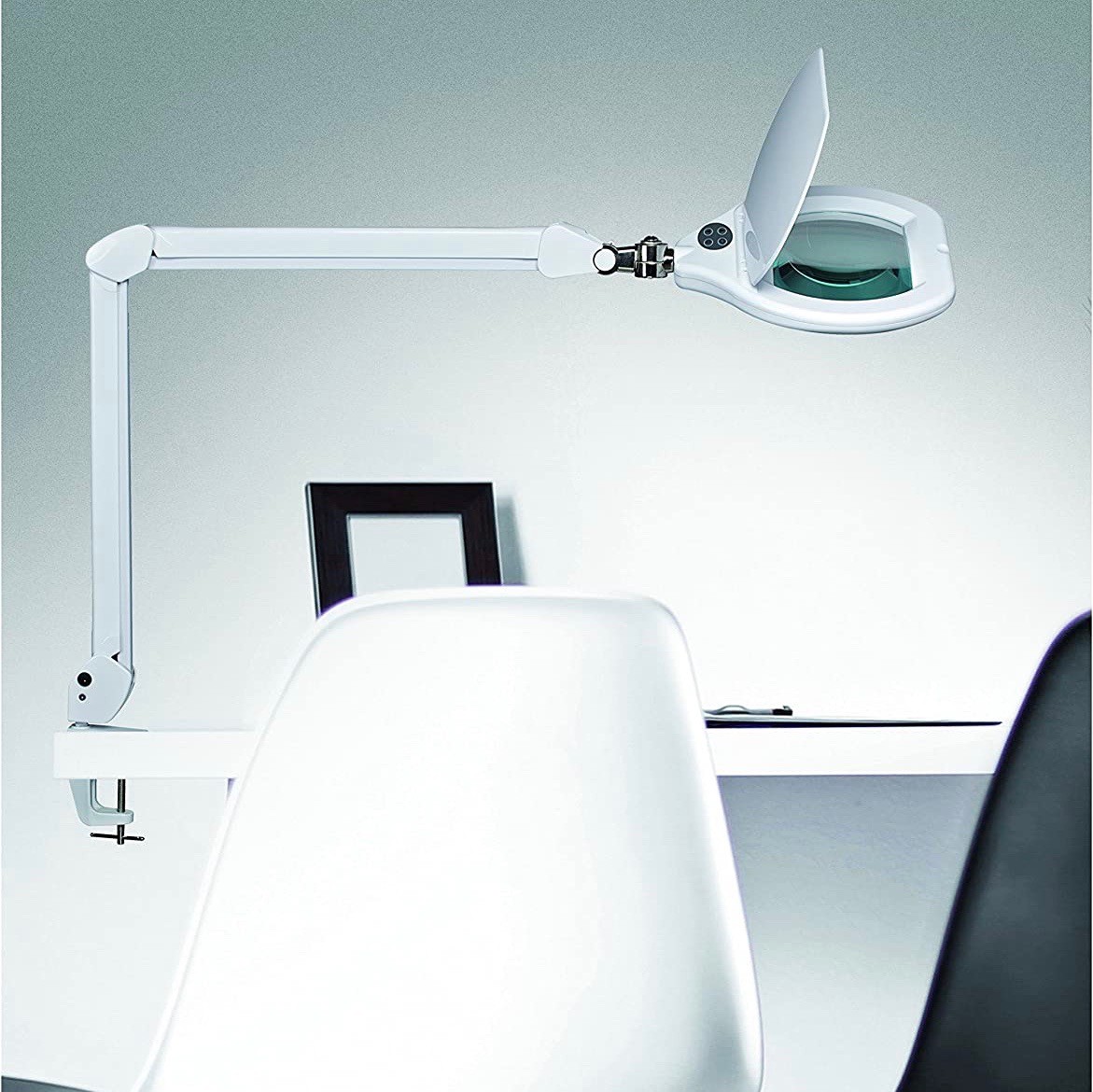 268,95 € Envoi gratuit | Lampe technique 17W 84×51 cm. Loupe articulée avec éclairage LED. pince pince Pmma et métal. Couleur blanc