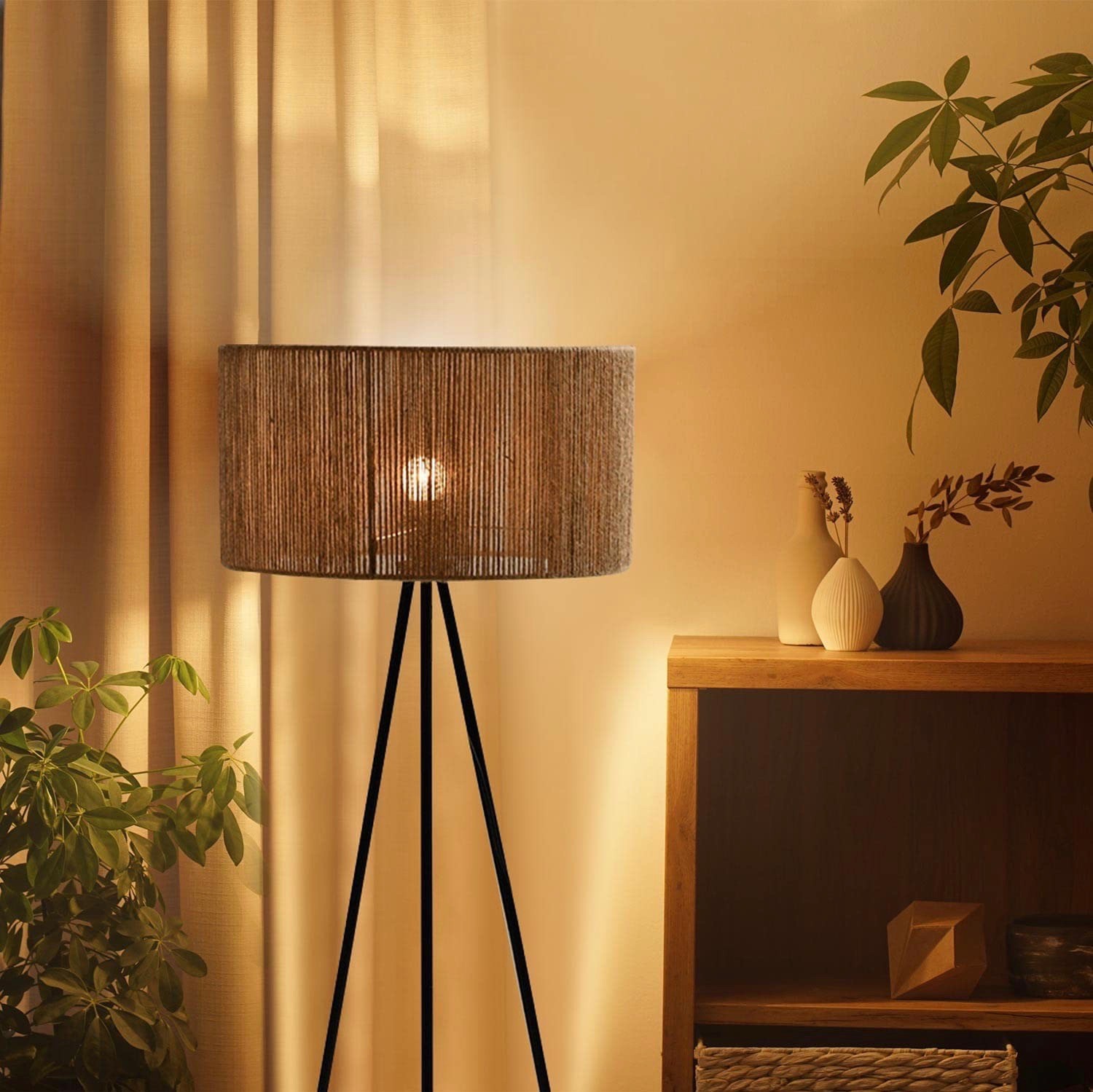 149,95 € Envio grátis | Luminária de piso 60W 40×20 cm. Tripé de aperto Aço. Cor bege
