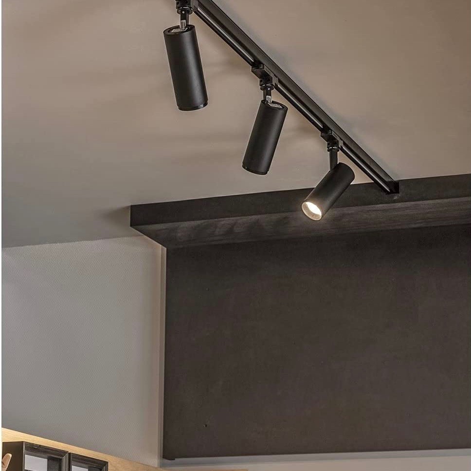 186,95 € Spedizione Gratuita | Faretto da interno 10W 15×7 cm. LED regolabile. Sistema trifase binario-rotaia Policarbonato. Colore nero