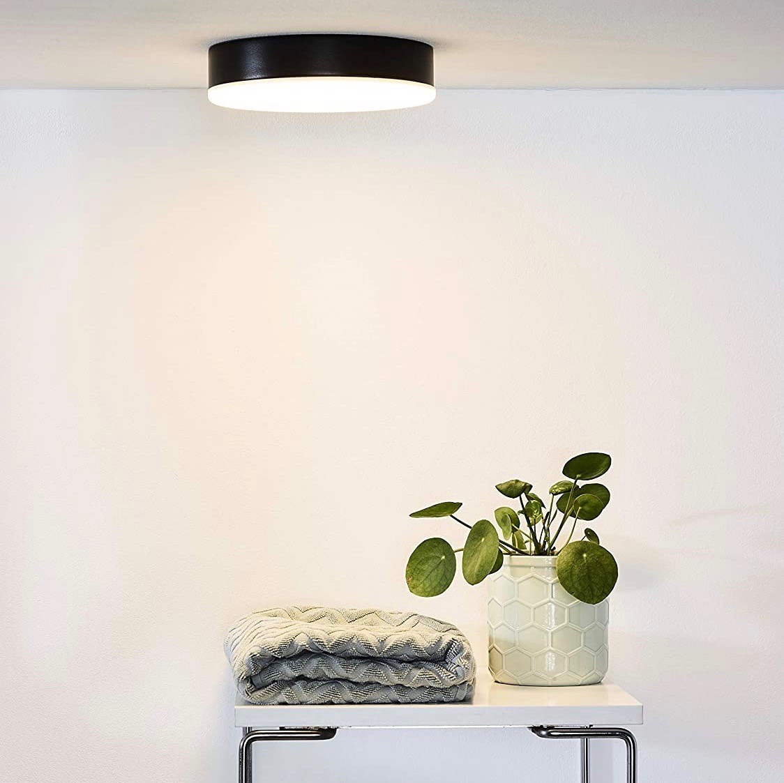 173,95 € Spedizione Gratuita | Plafoniera da interno 30W 22×22 cm. LED Alluminio. Colore nero