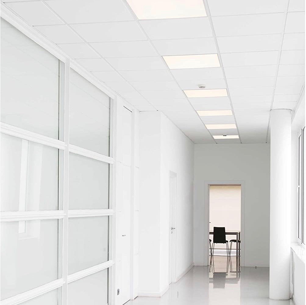 98,95 € Envio grátis | Iluminação embutida 48W 60×60 cm. LED Acrílico, alumínio e têxtil. Cor alumínio