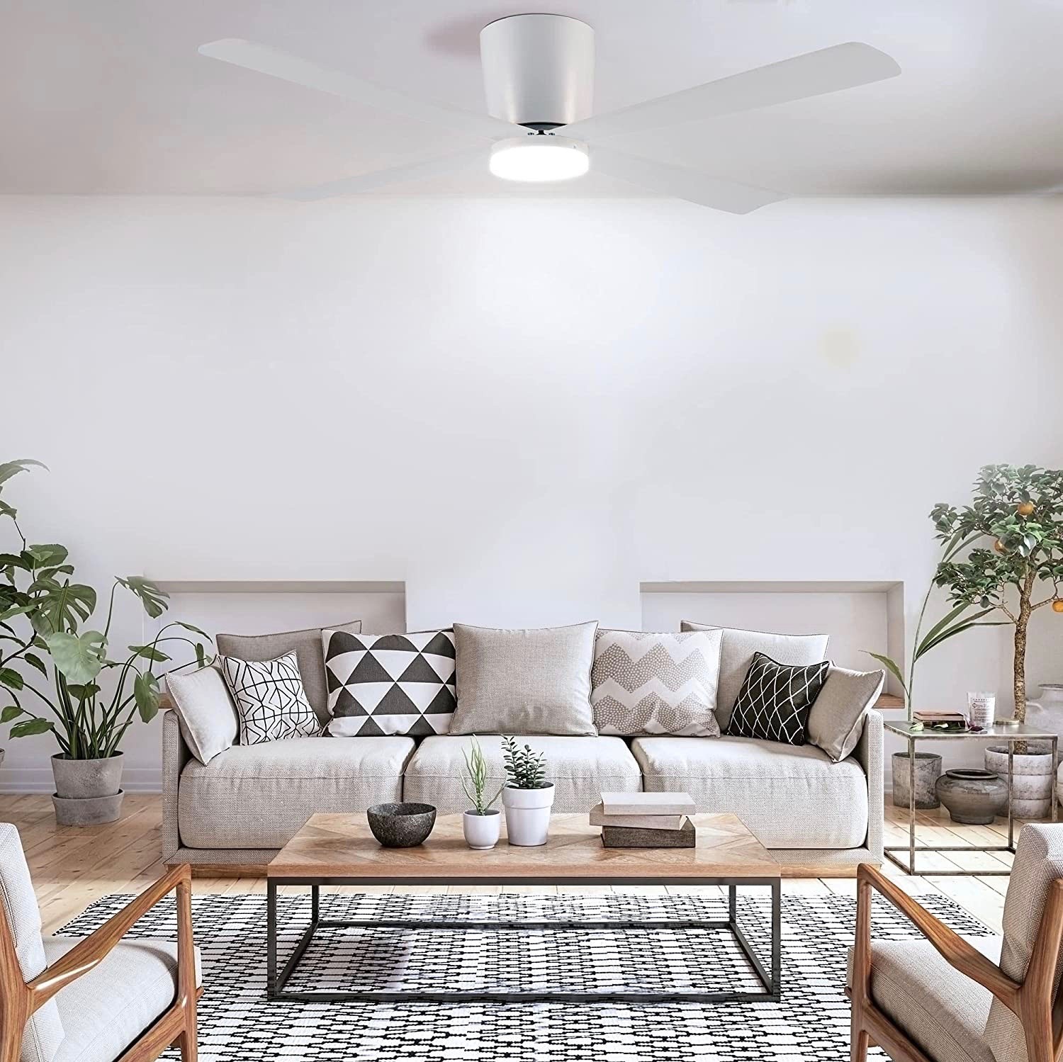 299,95 € Envío gratis | Ventilador de techo con luz 122×122 cm. 4 aspas-palas. 5 velocidades. Mando a distancia. Silencioso Abs y acrílico. Color blanco