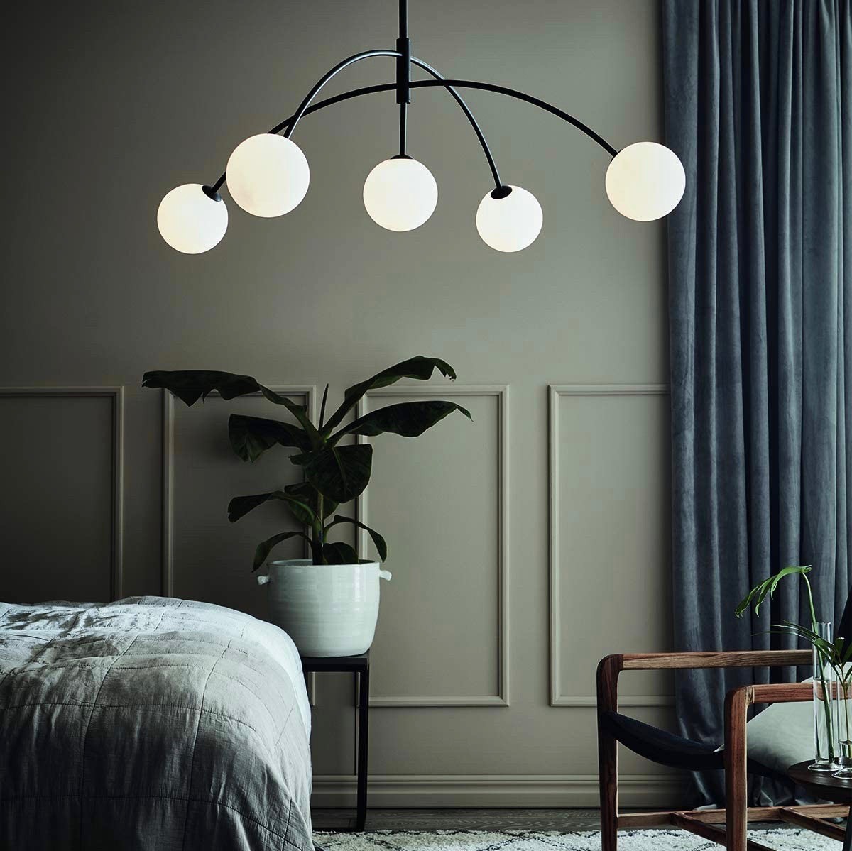 318,95 € Envio grátis | Lustre 28W 120×120 cm. 5 pontos de luz halógena Metais. Cor branco