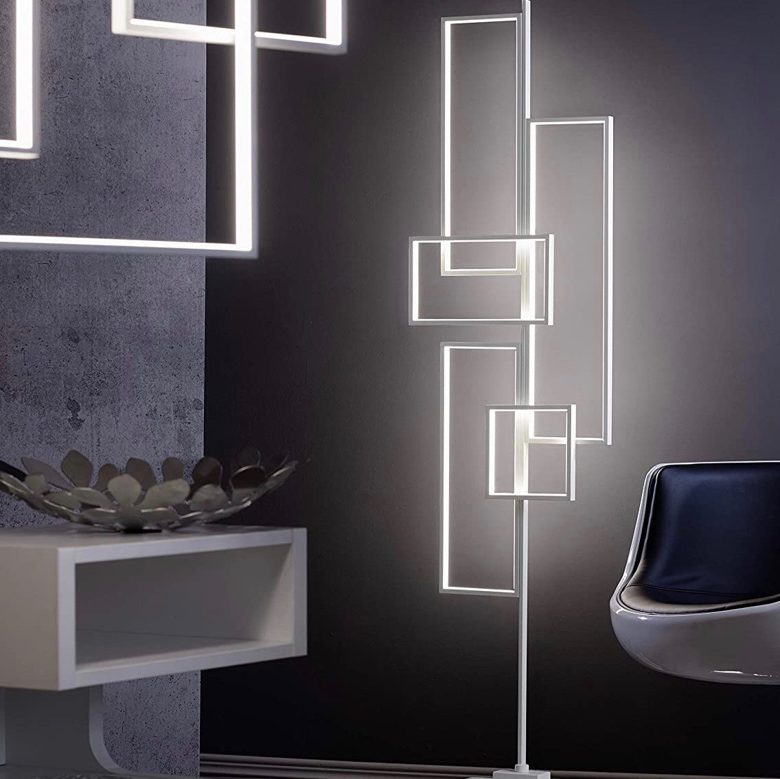 504,95 € Envoi gratuit | Lampadaire Trio 44W 3000K Lumière chaude. 161×45 cm. LED Métal. Couleur blanc