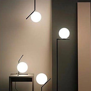 581,95 € Kostenloser Versand | Tischlampe 60W 53×32 cm. Spannstativ Stahl, glas und messing. Weiß Farbe