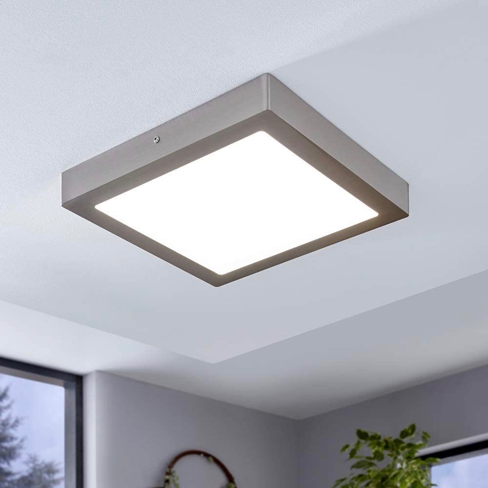 106,95 € Бесплатная доставка | Внутренний потолочный светильник Eglo 21W 30×30 cm. RGB-управление Пмма и металл. Никель Цвет