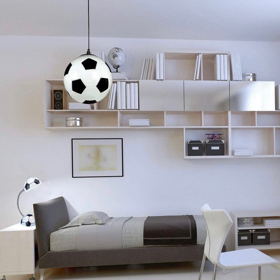 76,95 € Envio grátis | Lâmpada pendurada 80×30 cm. Desenho de bola de futebol Cristal e metais. Cor branco