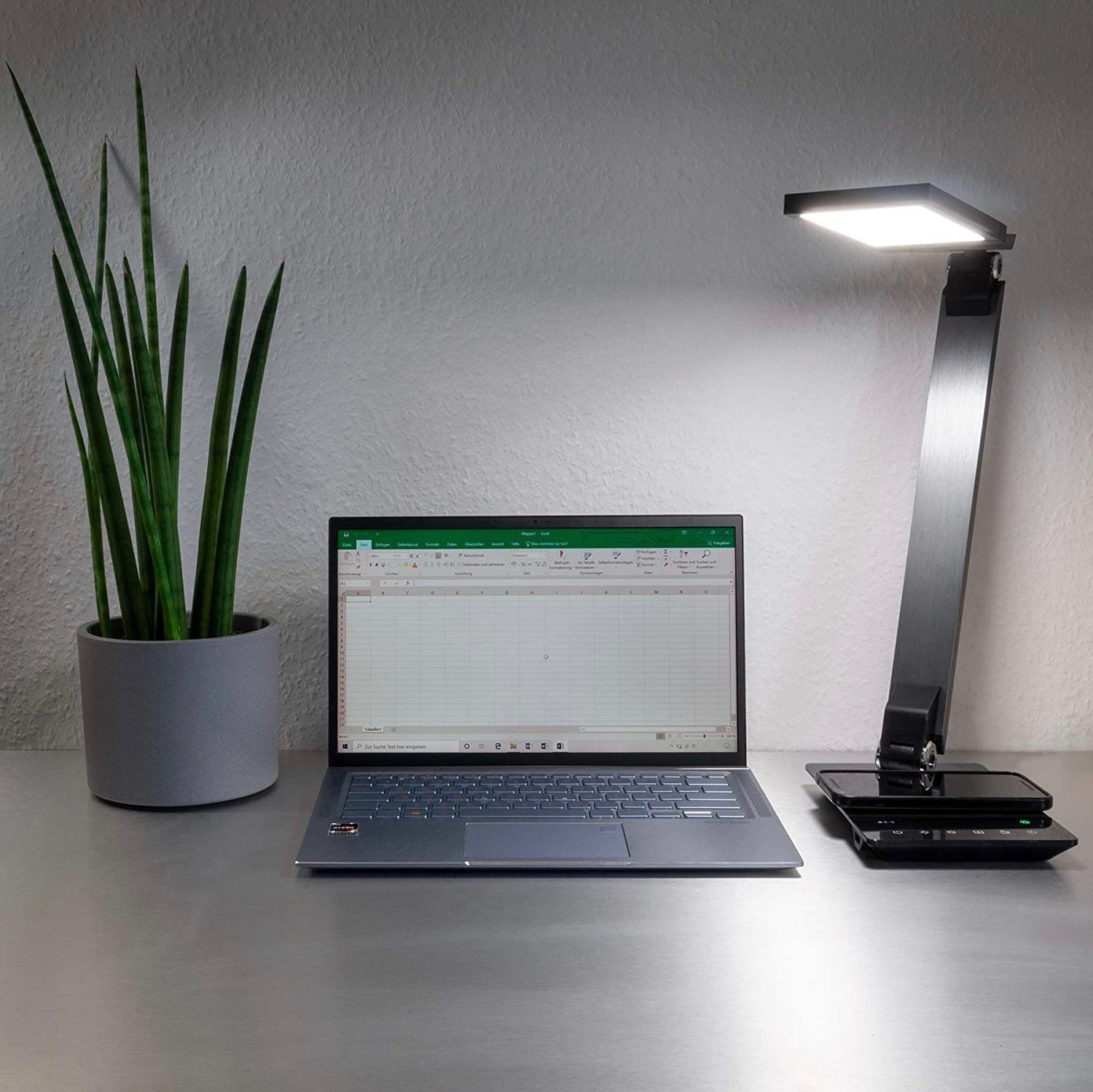 107,95 € Envoi gratuit | Lampe de bureau 10W 43×20 cm. LED. Chargeur sans fil ou USB Aluminium. Couleur noir