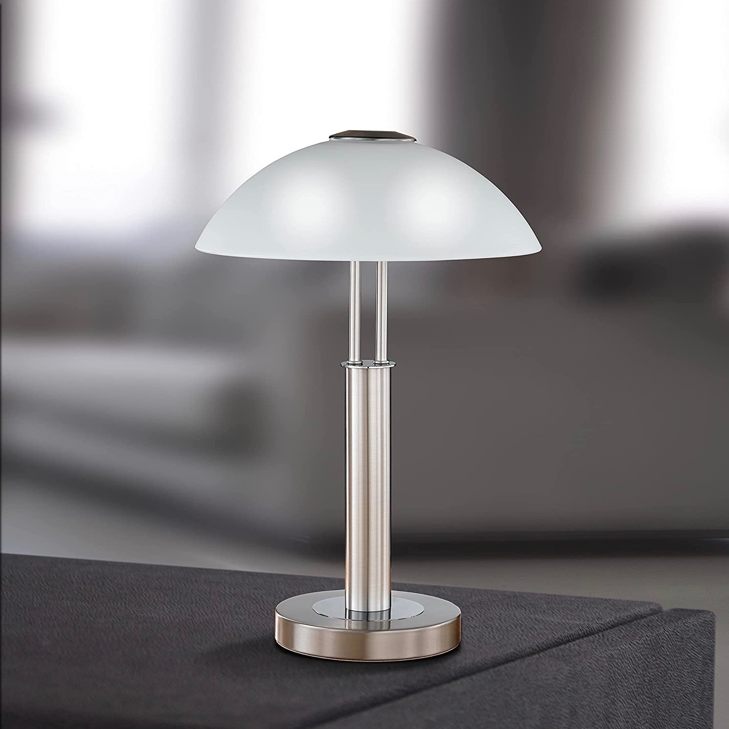 69,95 € Spedizione Gratuita | Lampada da tavolo 40W 42×28 cm. Metallo. Colore nichel
