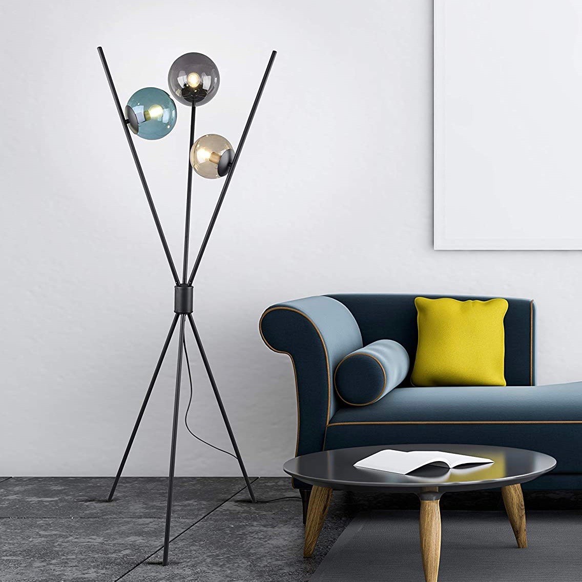 121,95 € Envío gratis | Lámpara de pie Trio 28W 156×60 cm. 3 puntos de luz. Trípode de sujeción Cristal y metal. Color negro