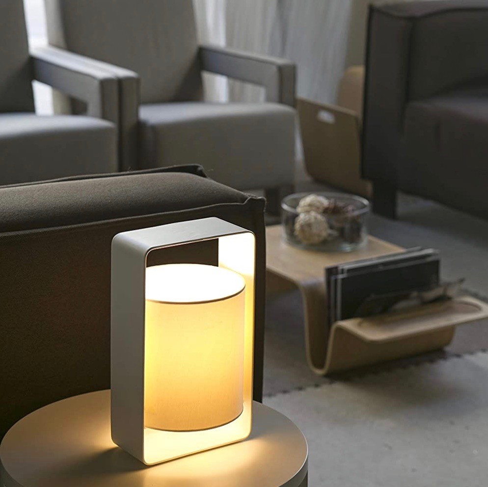 72,95 € Envoi gratuit | Lampe de table 20W 27×16 cm. Acier, pmma et textile. Couleur gris