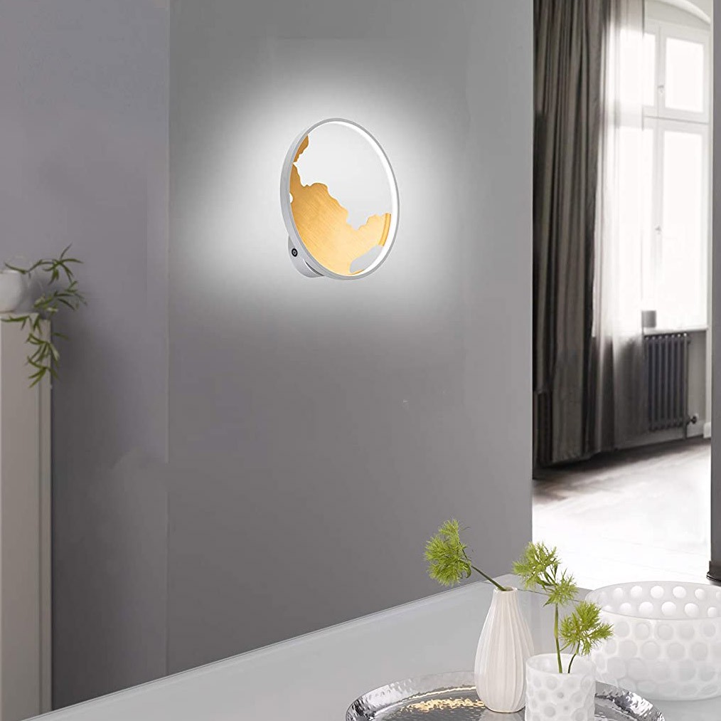 89,95 € Envio grátis | Luz de parede interna 16W 39×39 cm. Metais. Cor prata