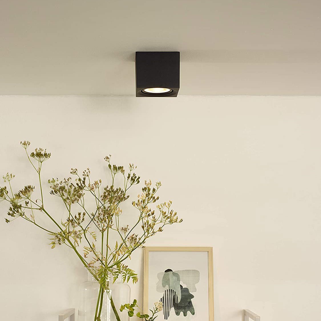 118,95 € Envio grátis | Refletor interno 12W 12×12 cm. Ajustável Alumínio. Cor preto