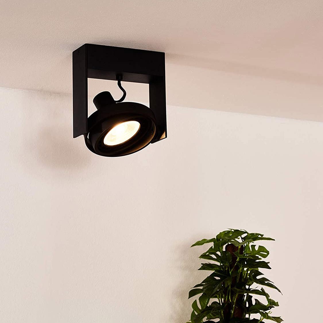 145,95 € Free Shipping | Indoor spotlight 12W 16×16 cm. Adjustable Aluminum. Black Color