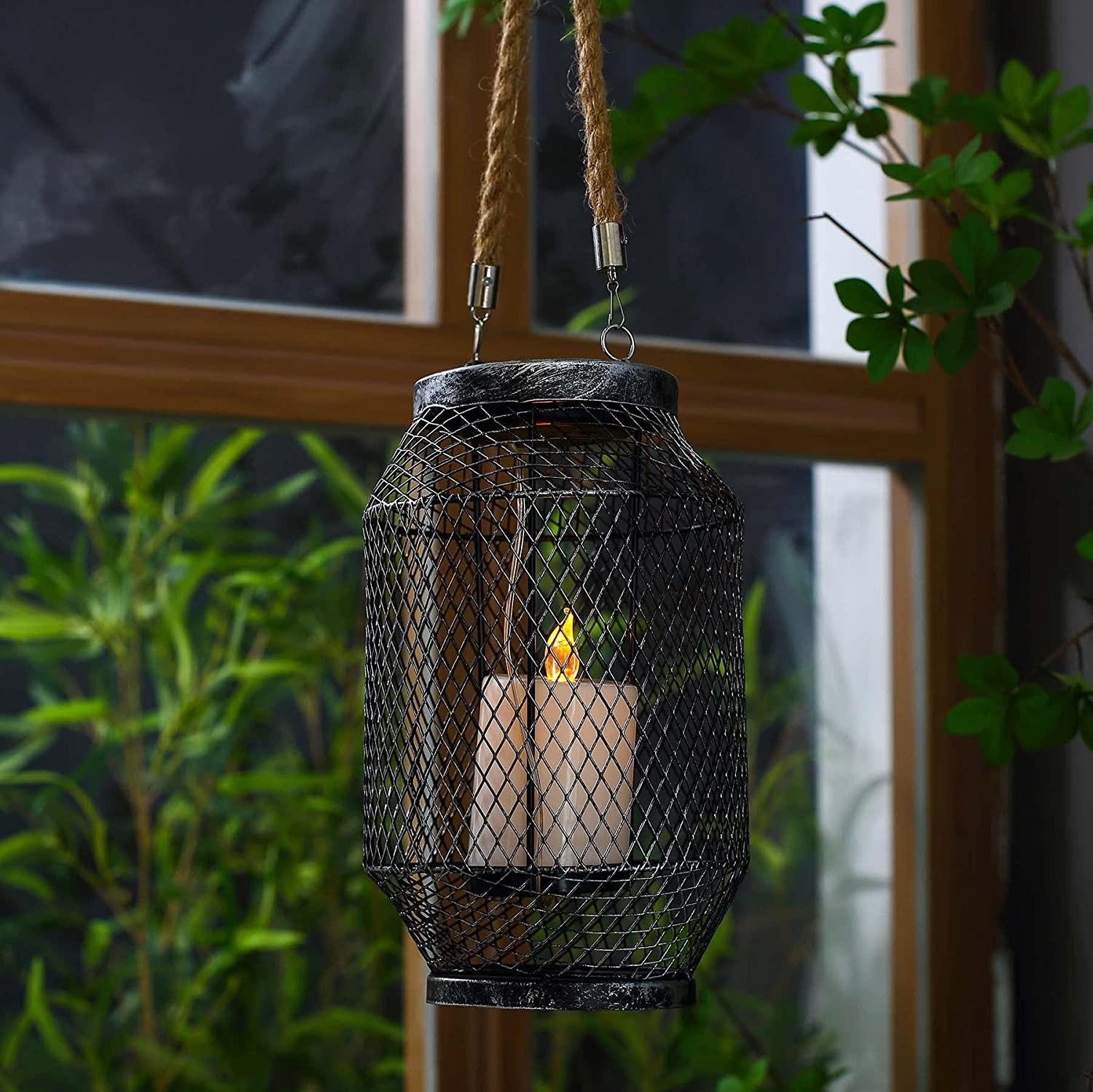 43,95 € Free Shipping | Outdoor lamp Ø 16 cm. Candle. solar recharge Metal casting. Black Color