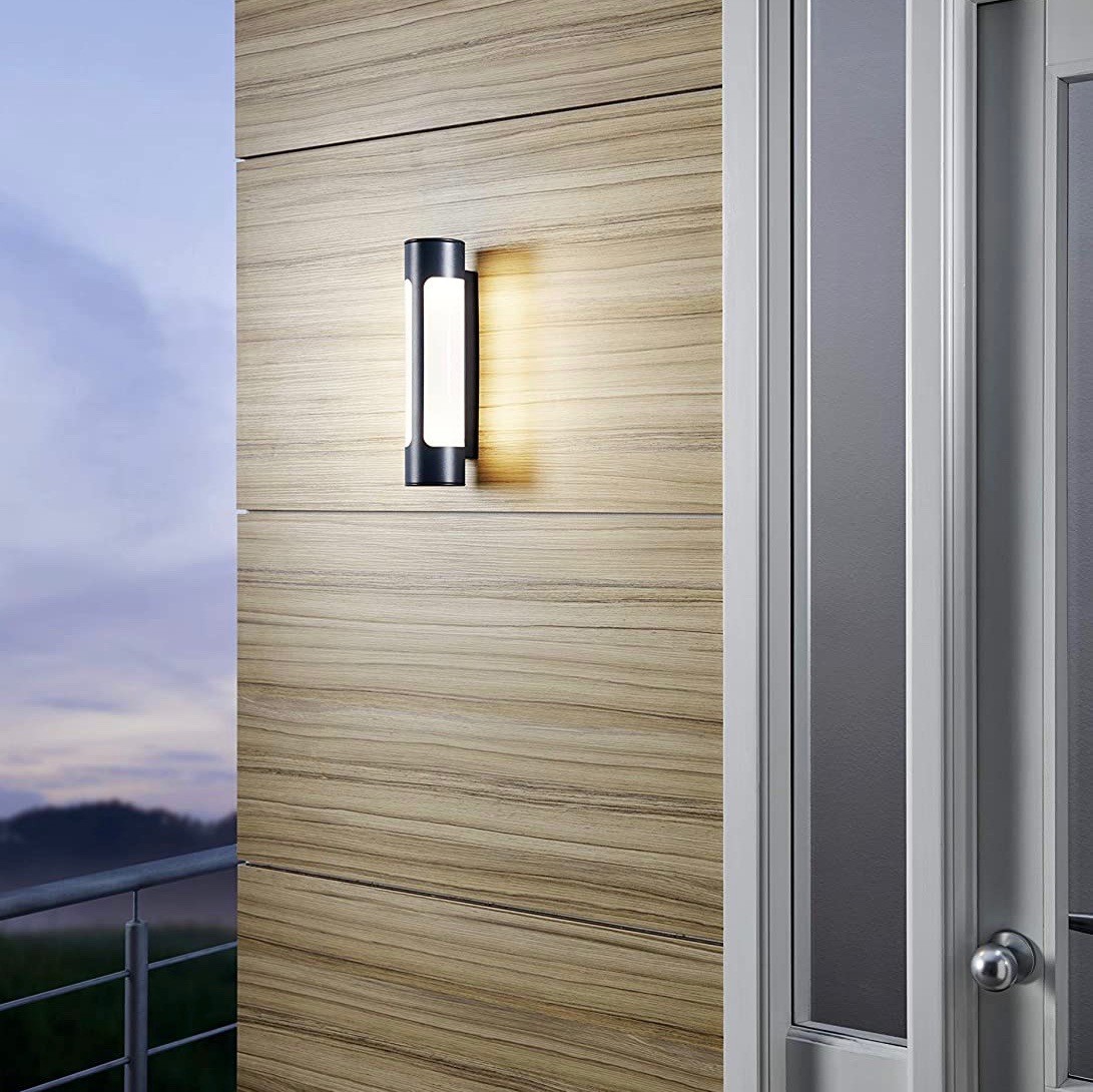 58,95 € Envio grátis | Aplique de parede ao ar livre Eglo 6W 3000K Luz quente. 31×8 cm. LED Pmma. Cor antracite