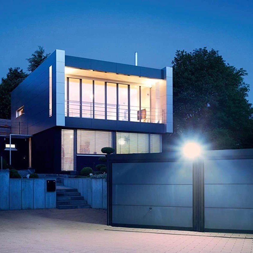 166,95 € Free Shipping | Outdoor wall light 22×18 cm. Adjustable LED projector. Motion sensor. Corner wall bracket Pmma. White Color